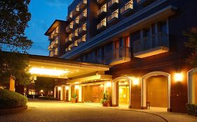 Okura Akademia Park Hotel